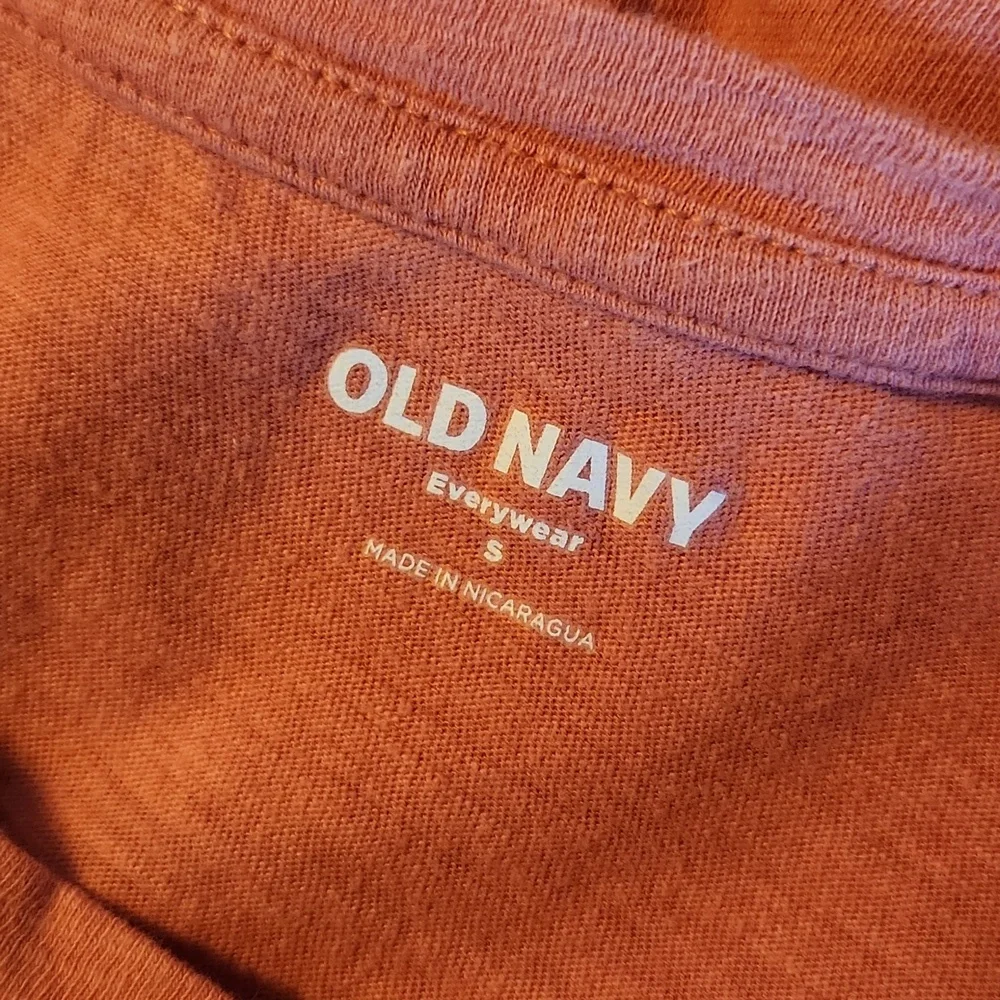 "Good natured" coral cactus tshirt - Picture 6 of 6